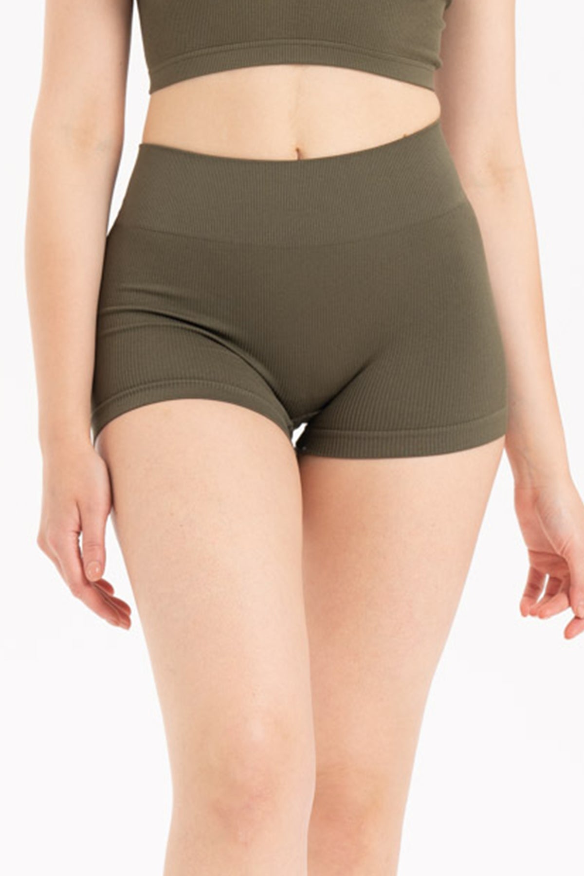 Dikişsiz Fitilli Kısa Şort 9004