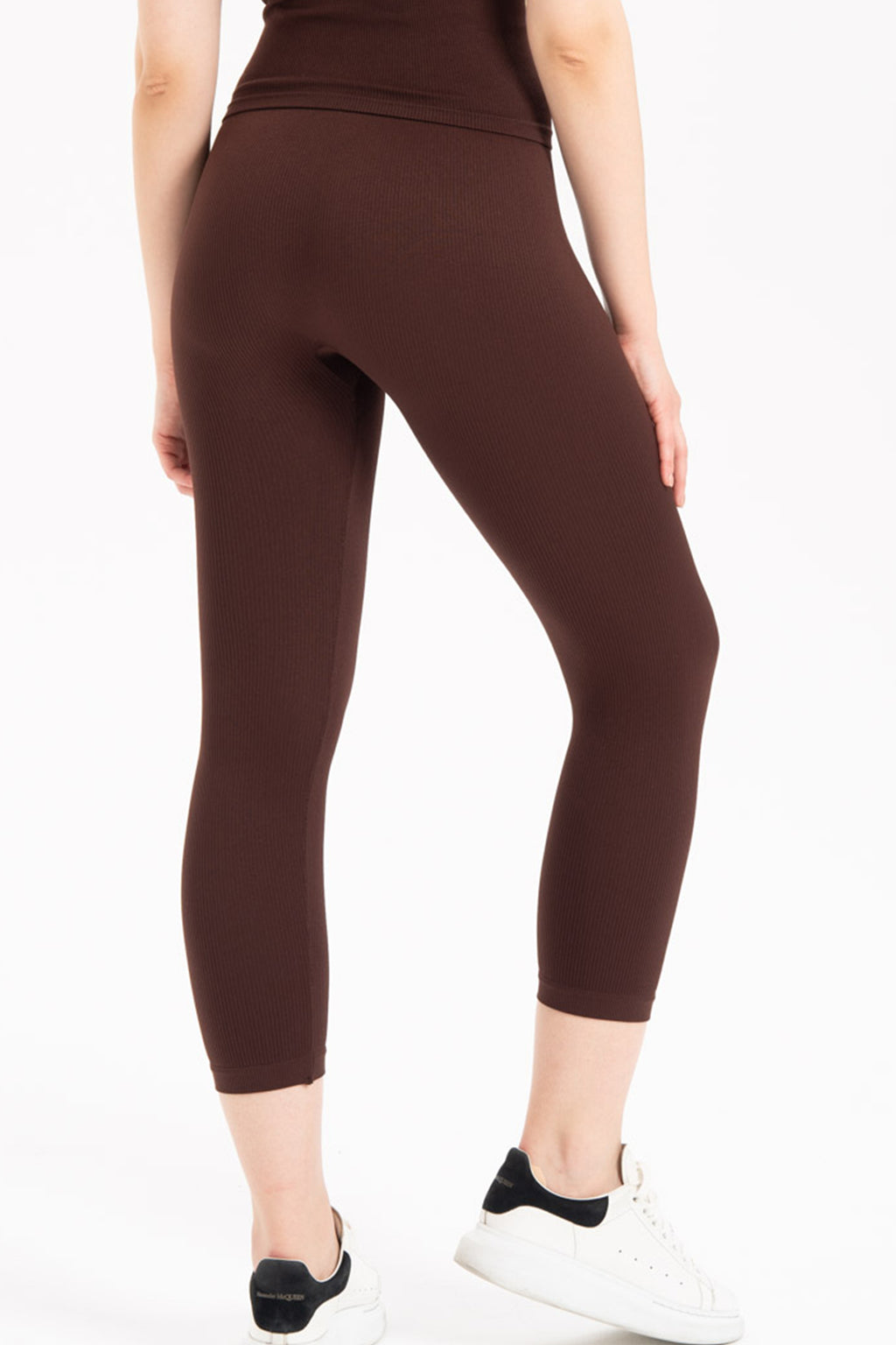 Kadın Dikişsiz Örme Fitilli Kapri Kısa Tayt 9006