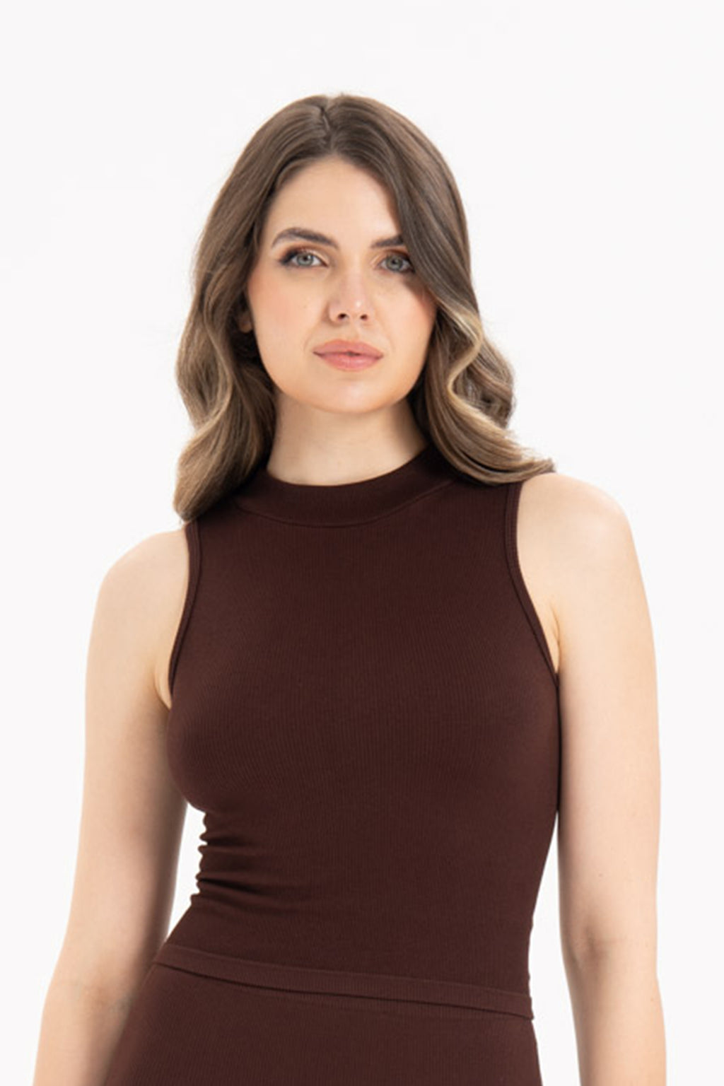 Kadın Dikişsiz Örme Fitilli Kolsuz Boğazlı Bluz 9007