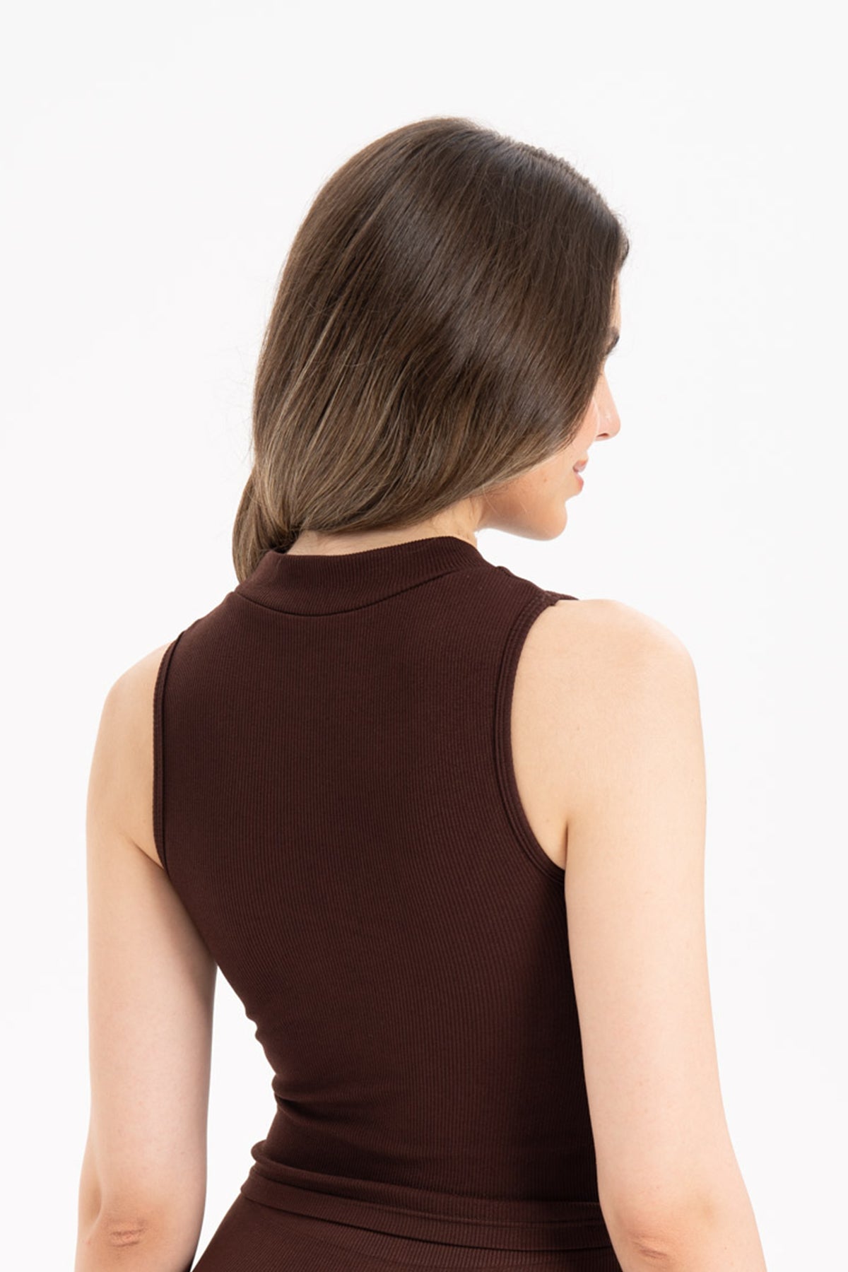 Kadın Dikişsiz Örme Fitilli Kolsuz Boğazlı Bluz 9007