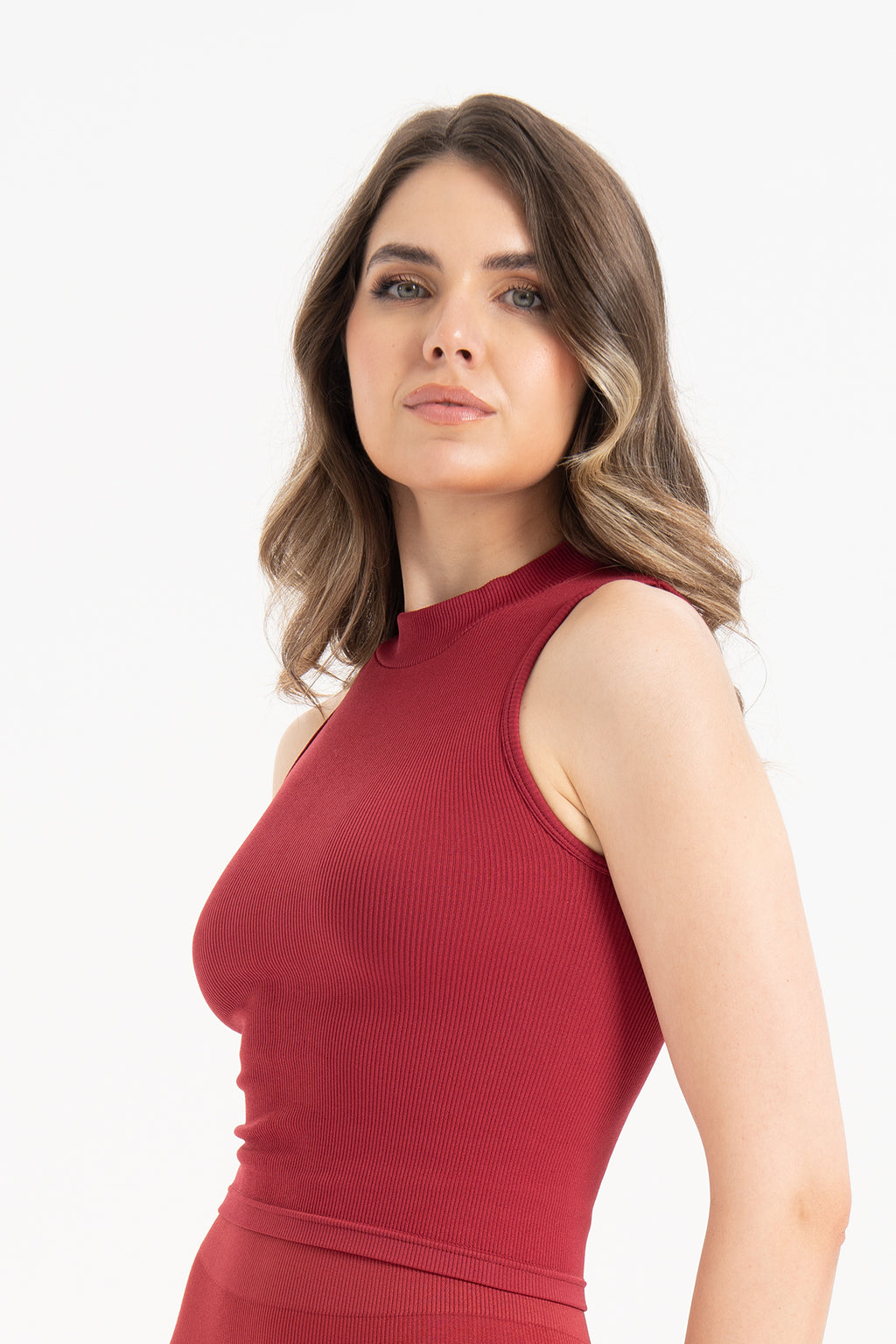 Kadın Dikişsiz Örme Fitilli Kolsuz Boğazlı Bluz 9007