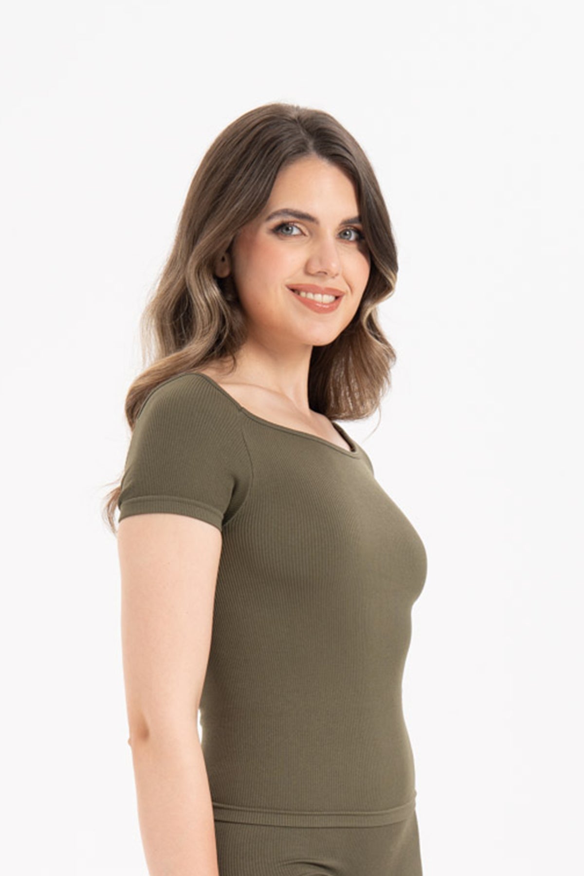 Kadın Dikişsiz Örme Fitilli Kısa Kollu Bluz 9009