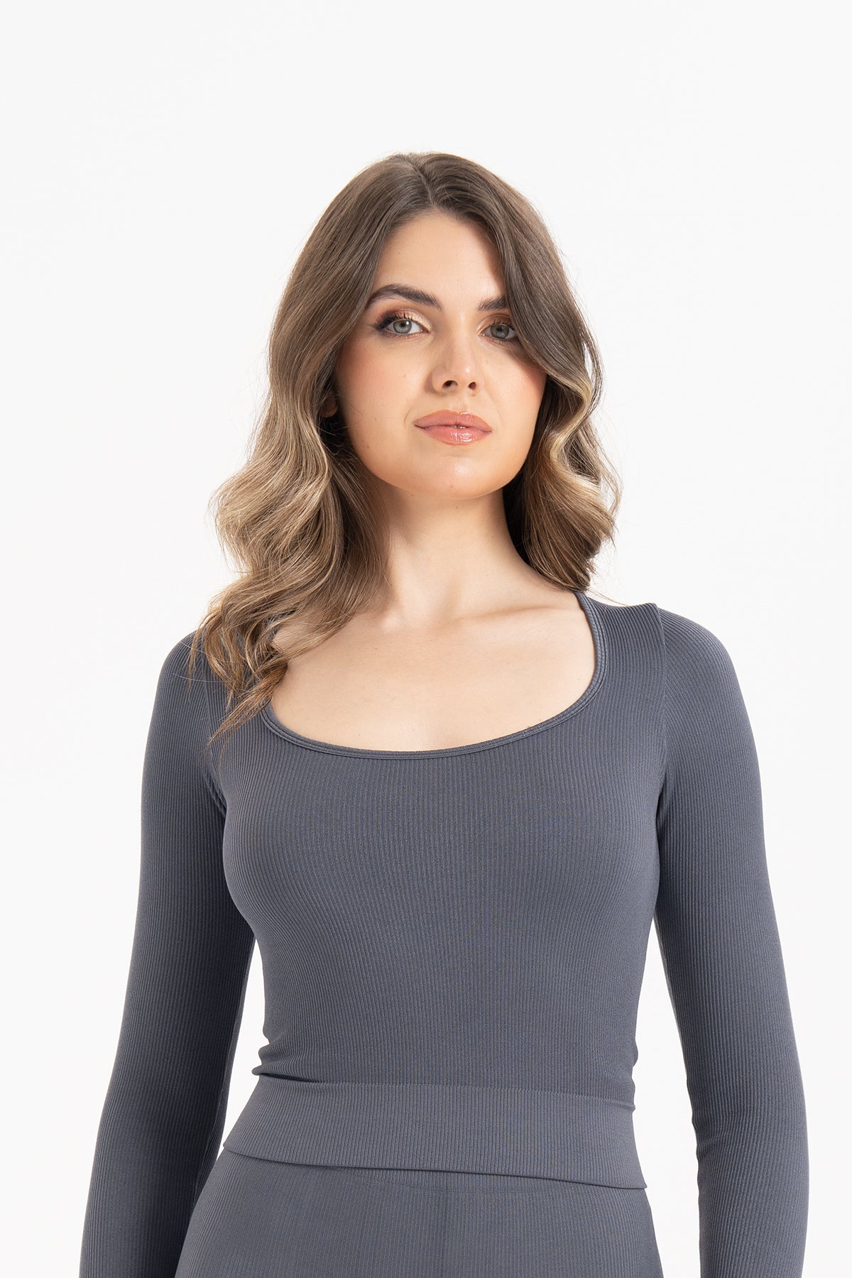 Kadın Dikişsiz Örme Fitilli Uzun Kollu Kare Yaka Bluz 9010